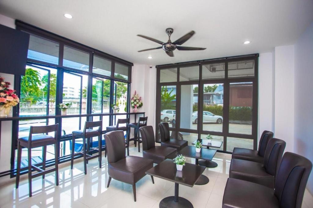The Bed Hotel Phitsanulok Exterior photo