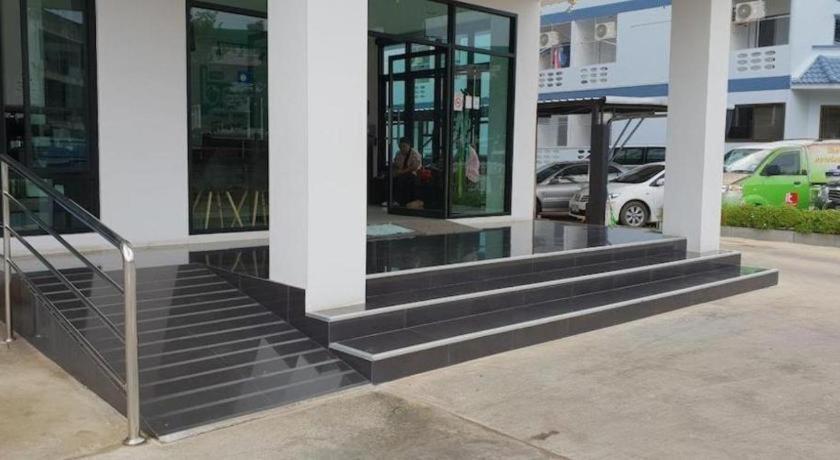 The Bed Hotel Phitsanulok Exterior photo